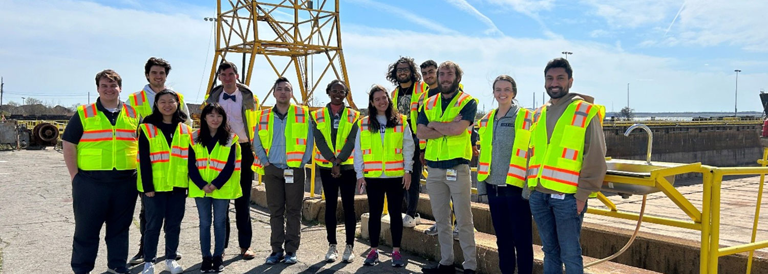 Preclinical medical students visiting a Maryland worksite