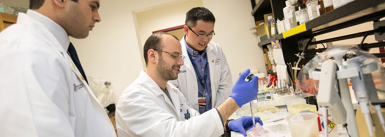 Two faculty researchers in lab